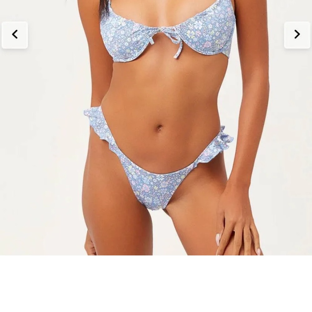 Frankie’s Bikini Spring Flowers top -small